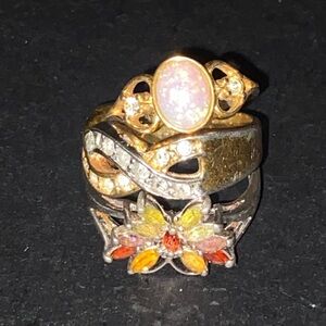 Elegant Gold and Silver Ring with Multicolor Accents